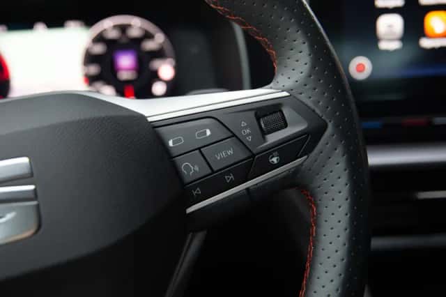 SEAT Leon Sportstourer (2022) thumbnail 5