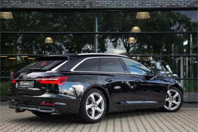 Audi A6 (2022) thumbnail 2