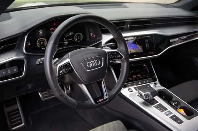 Audi A6 (2022) thumbnail 5