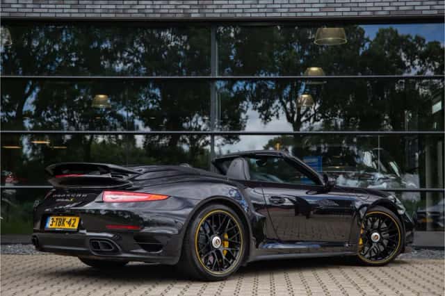 Porsche 911 (2014) thumbnail 2