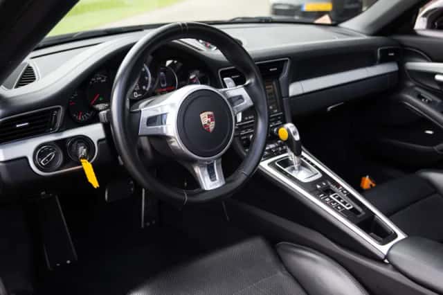 Porsche 911 (2014) thumbnail 4