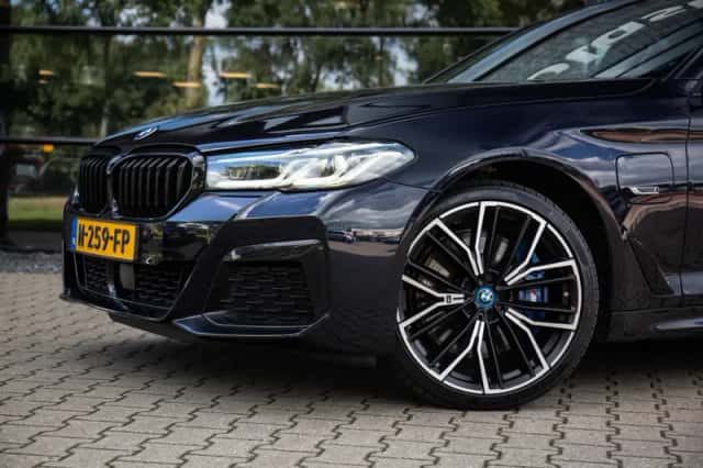 BMW 5-Serie (2021) thumbnail 6