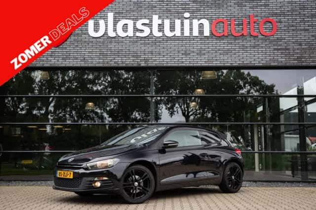 Volkswagen Scirocco (2013) thumbnail 1