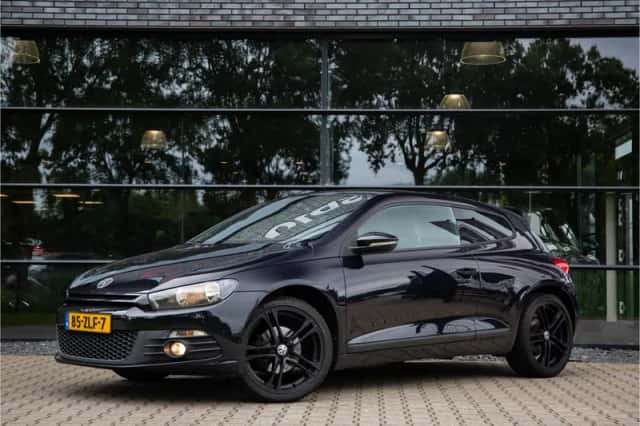 Volkswagen Scirocco (2013) thumbnail 6