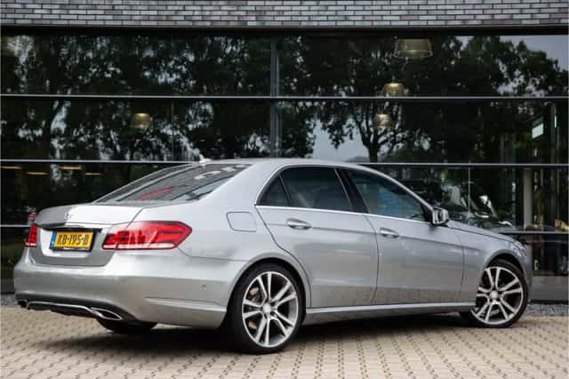 Mercedes-Benz E-Klasse (2014) thumbnail 2