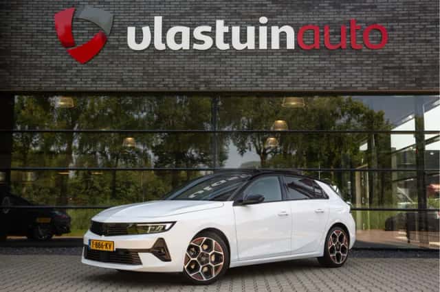 Opel Astra (2022) thumbnail 1