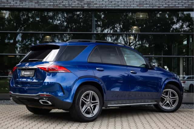 Mercedes-Benz GLE (2021) thumbnail 2