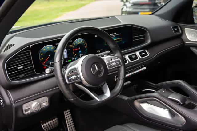 Mercedes-Benz GLE (2021) thumbnail 5