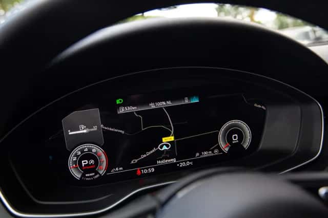 Audi A4 (2022) thumbnail 6