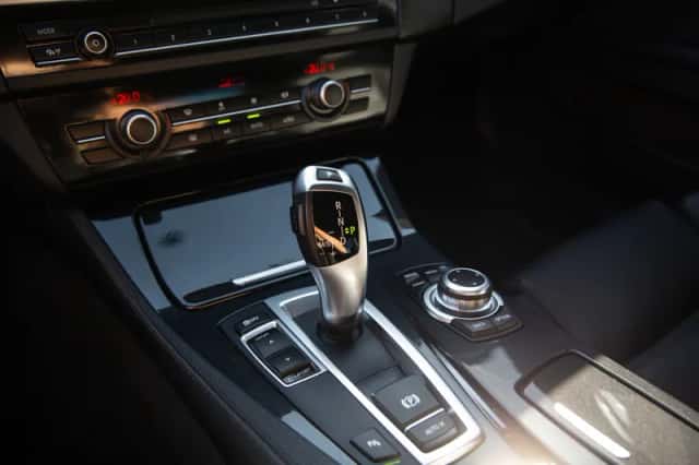 BMW 5-Serie (2013) thumbnail 5