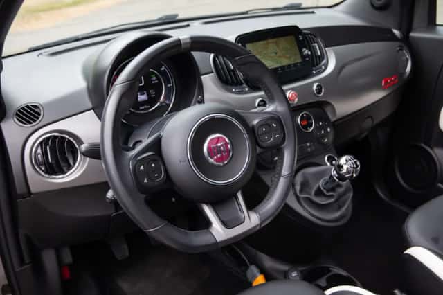 Fiat 500C (2019) thumbnail 4