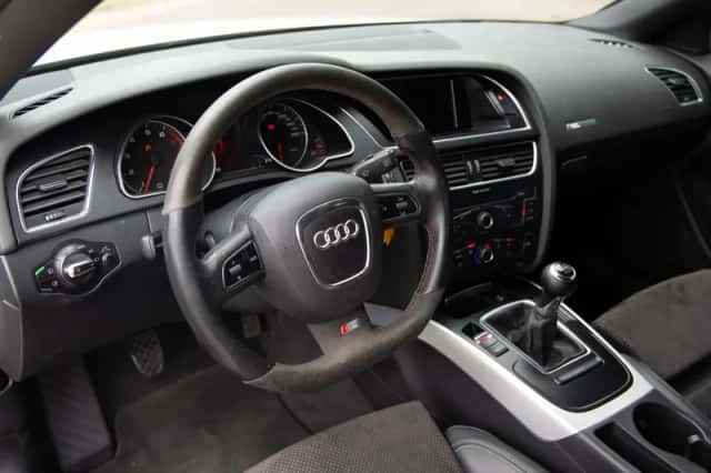 Audi A5 (2009) thumbnail 4