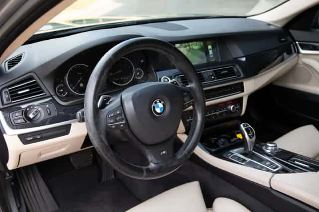 BMW 5-Serie (2013) thumbnail 5