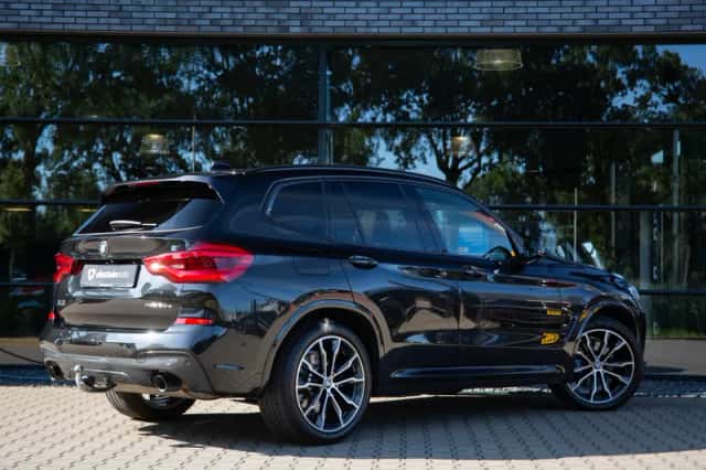 BMW X3 (2021) thumbnail 2