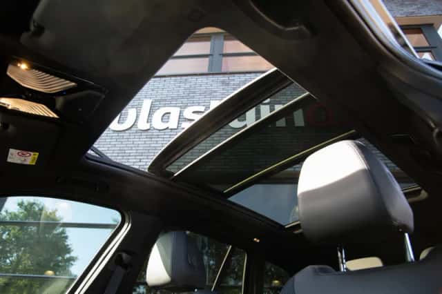 BMW X3 (2021) thumbnail 3