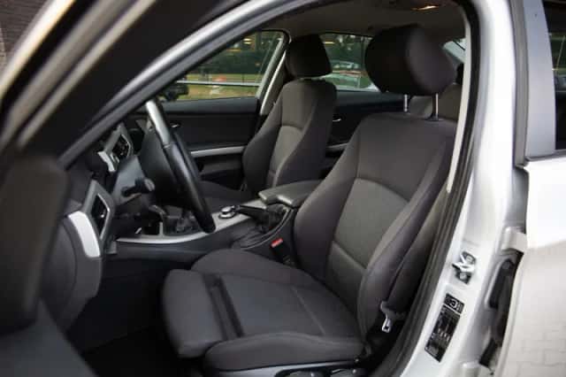 BMW 3-Serie (2008) thumbnail 3