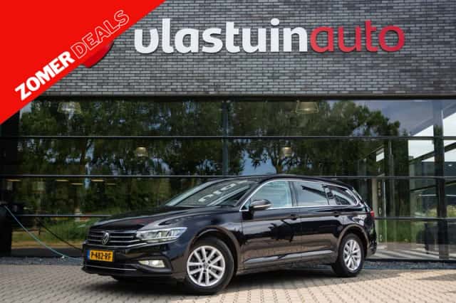 Volkswagen Passat (2021) thumbnail 1