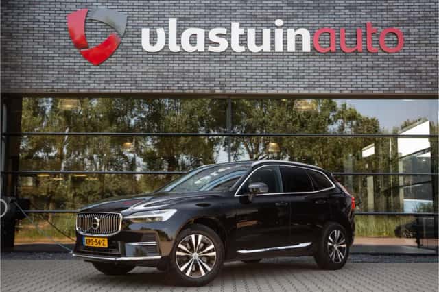 Volvo XC60 (2023) thumbnail 1