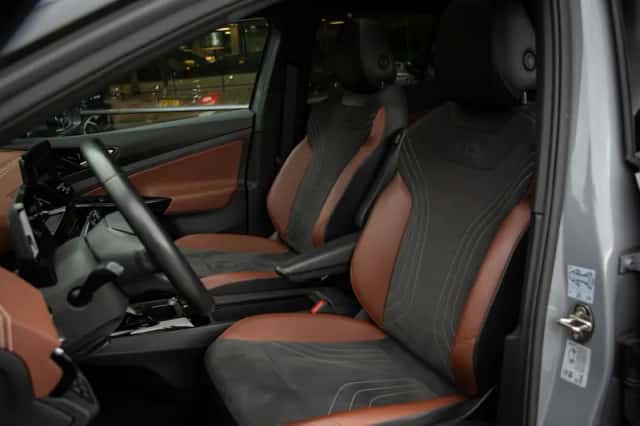 Volkswagen Id 4 Family (2021) thumbnail 3