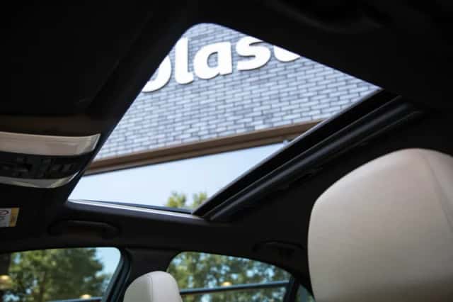 Mercedes-Benz C-Klasse (2014) thumbnail 4