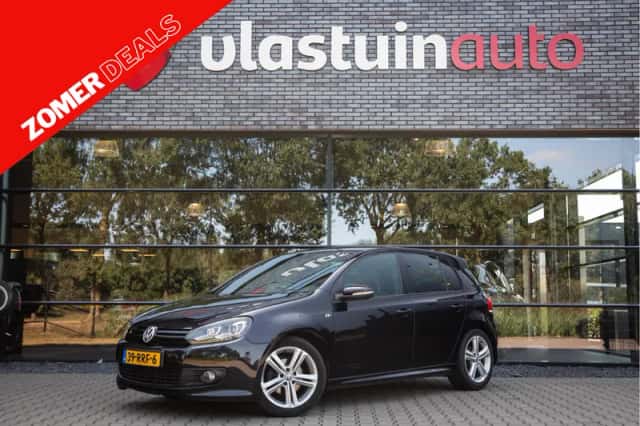 Volkswagen Golf (2011) thumbnail 1