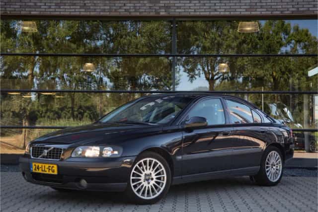 Volvo S60 (2003) thumbnail 5