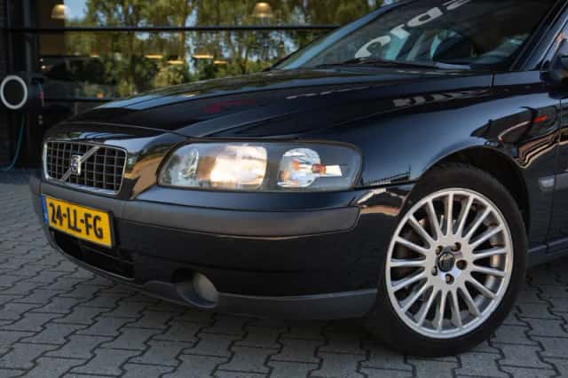 Volvo S60 (2003) thumbnail 6