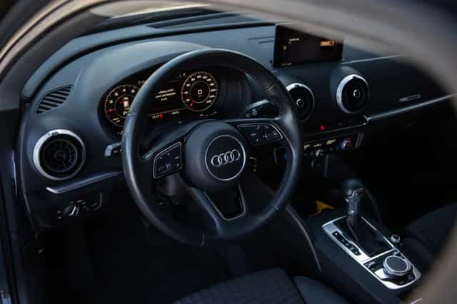 Audi A3 (2019) thumbnail 4