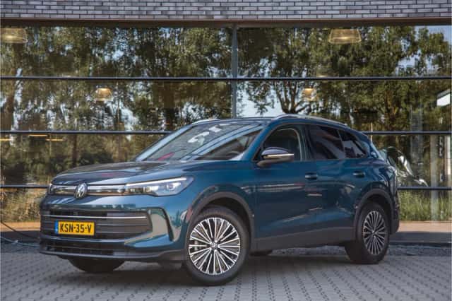 Volkswagen Tiguan (2025) thumbnail 5