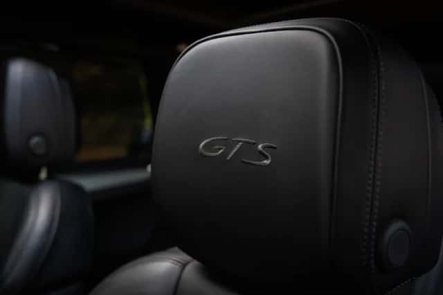 Porsche Macan (2016) thumbnail 5