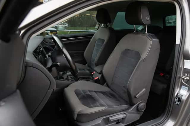 Volkswagen Golf (2013) thumbnail 3