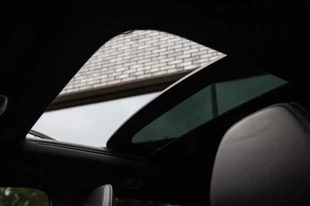 Volvo V60 (2021) thumbnail 4
