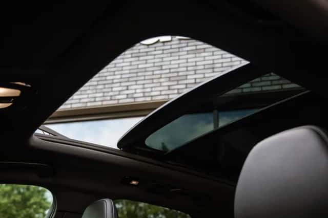 Volvo XC60 (2025) thumbnail 4