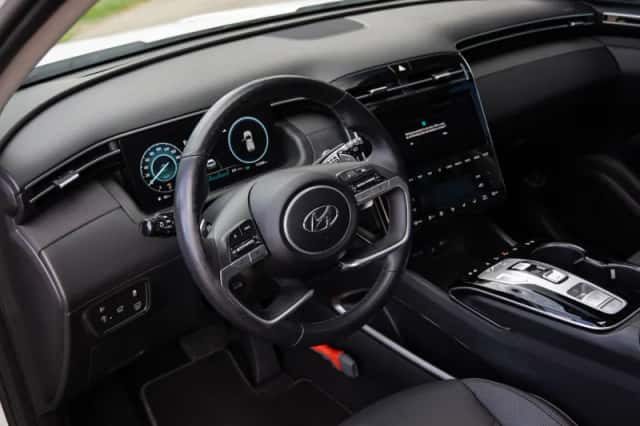 Hyundai Tucson (2022) thumbnail 5