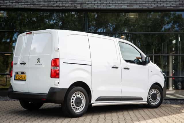 Peugeot Expert (2018) thumbnail 2