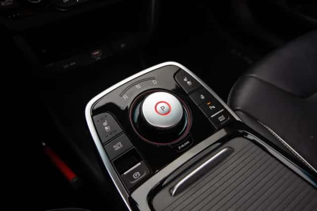 Kia Niro (2021) thumbnail 6