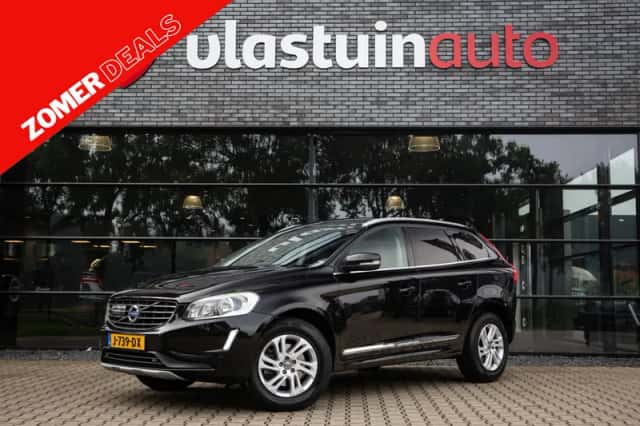 Volvo XC60 (2016) thumbnail 1