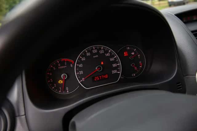 Suzuki SX4 (2008) thumbnail 6