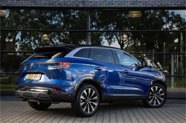 Renault Austral (2023) thumbnail 2