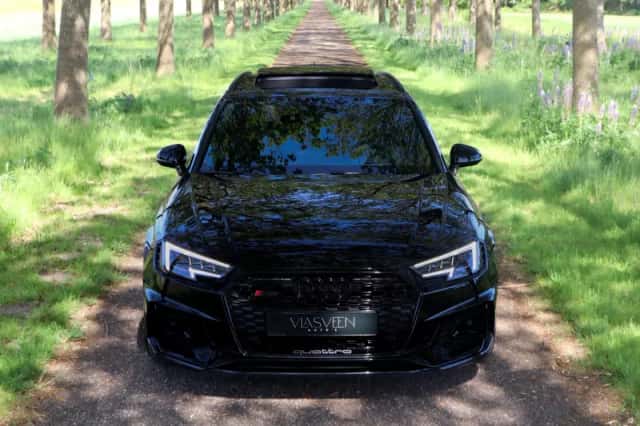 Audi A4 (2018) thumbnail 4