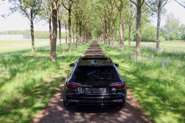 Audi A4 (2018) thumbnail 5