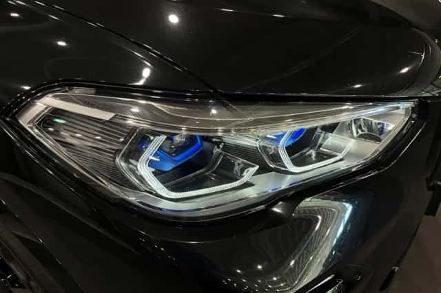 BMW X5 (2019) thumbnail 2