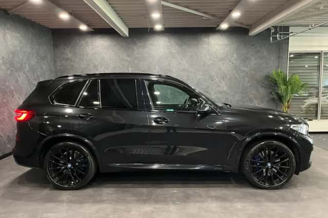 BMW X5 (2019) thumbnail 6