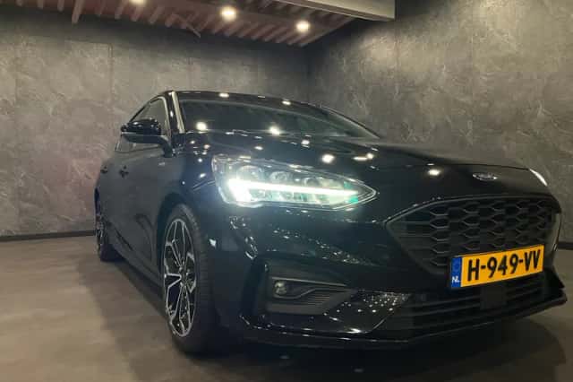Ford Focus (2020) thumbnail 4