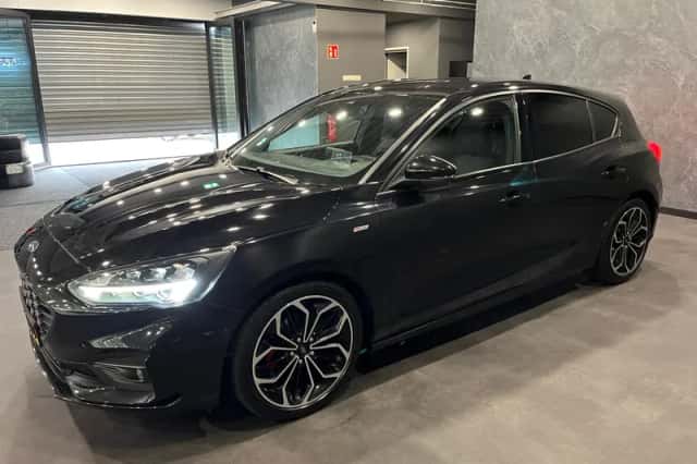 Ford Focus (2020) thumbnail 6