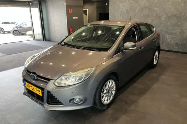 Ford Focus (2011) thumbnail 5