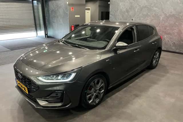 Ford Focus (2023) thumbnail 6