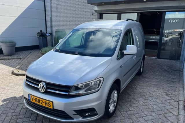 Volkswagen Caddy (2017) thumbnail 5
