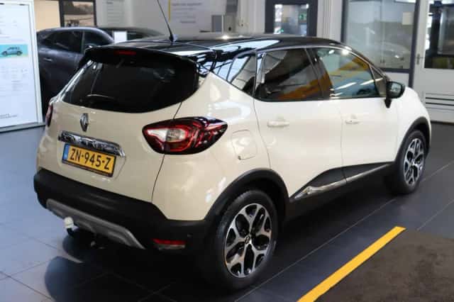 Renault Captur (2019) thumbnail 4