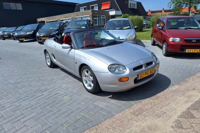 MG F (1998) thumbnail 2